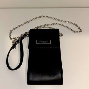 Black guess crossbody
